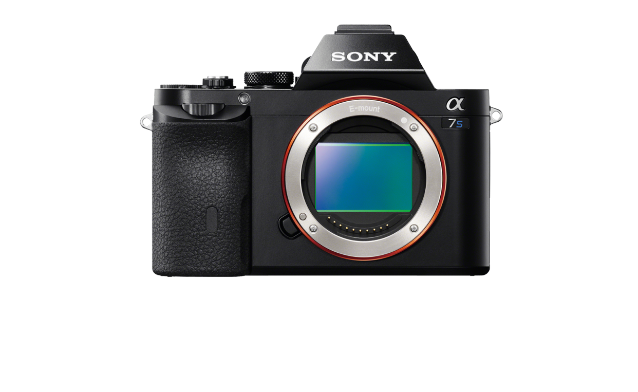 Blue "S" distinguishes 4K Sony a7S from identical a7R.