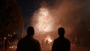 Fireworks erupt in Juan Pablo González's Dos Estaciones