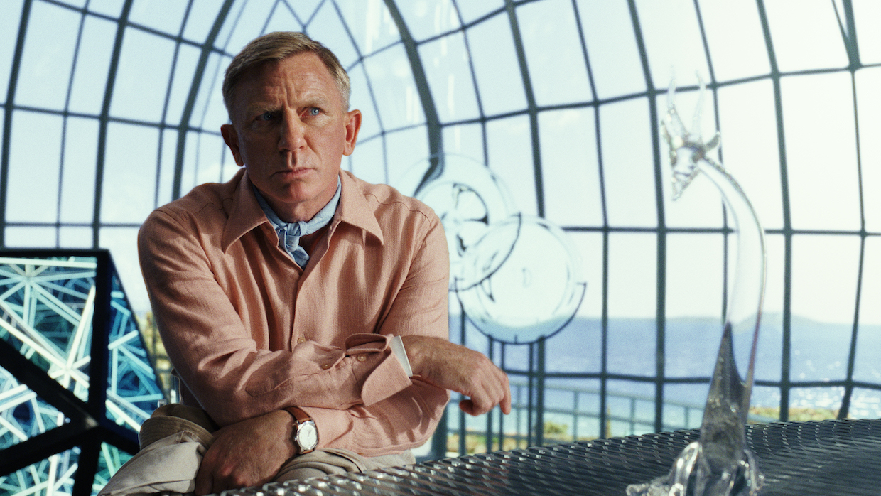 Daniel Craig in Glass Onion