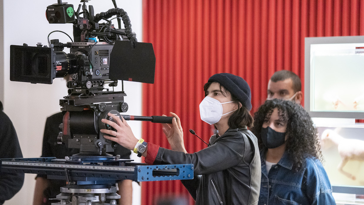 Cinematographer Laura M. Gonçalves on the set of Dead Ringers